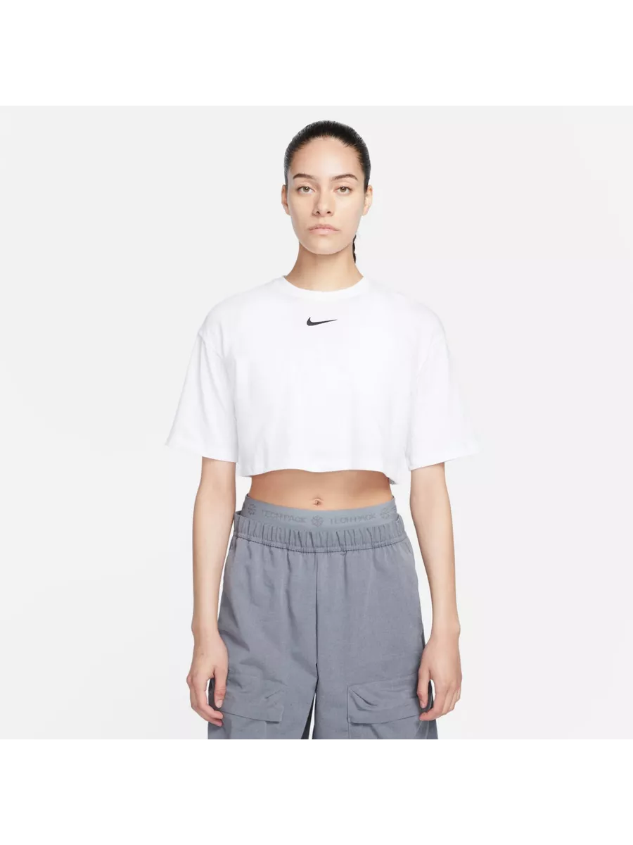 Nike crop tee on sale