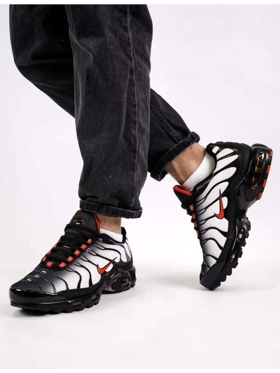 Nike air max plus size 14 hotsell