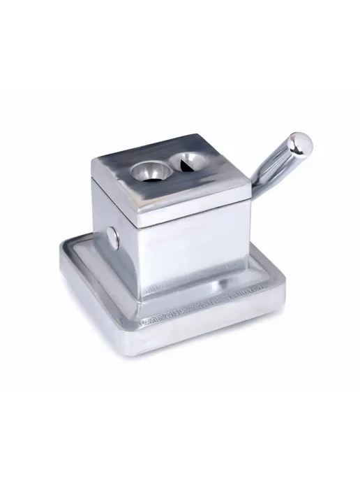 Мас ұйықтап жатқан жалаңаш қыздардың суреттері