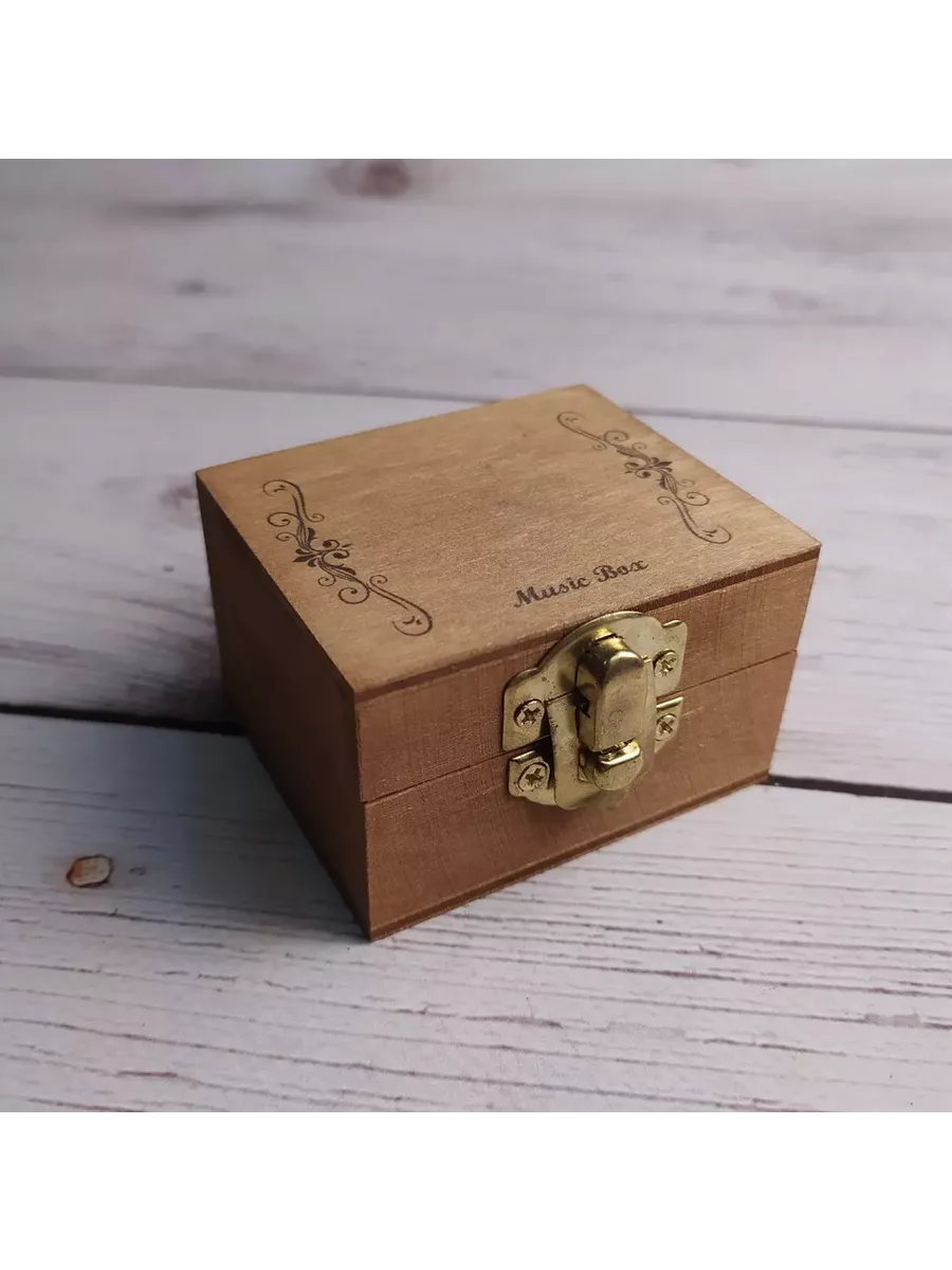 Музыкальная деревянная шкатулка Music Box