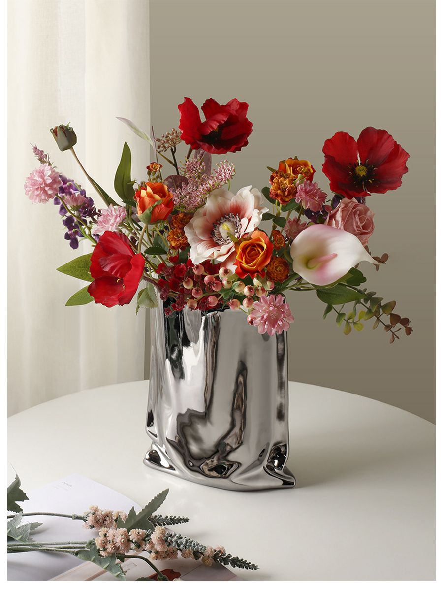 Ваза для цветов сухоцветов керамическая в форме пакета Dom-fafe 211724042 купить за 2 862 ₽ в интернет-магазине Wildberries