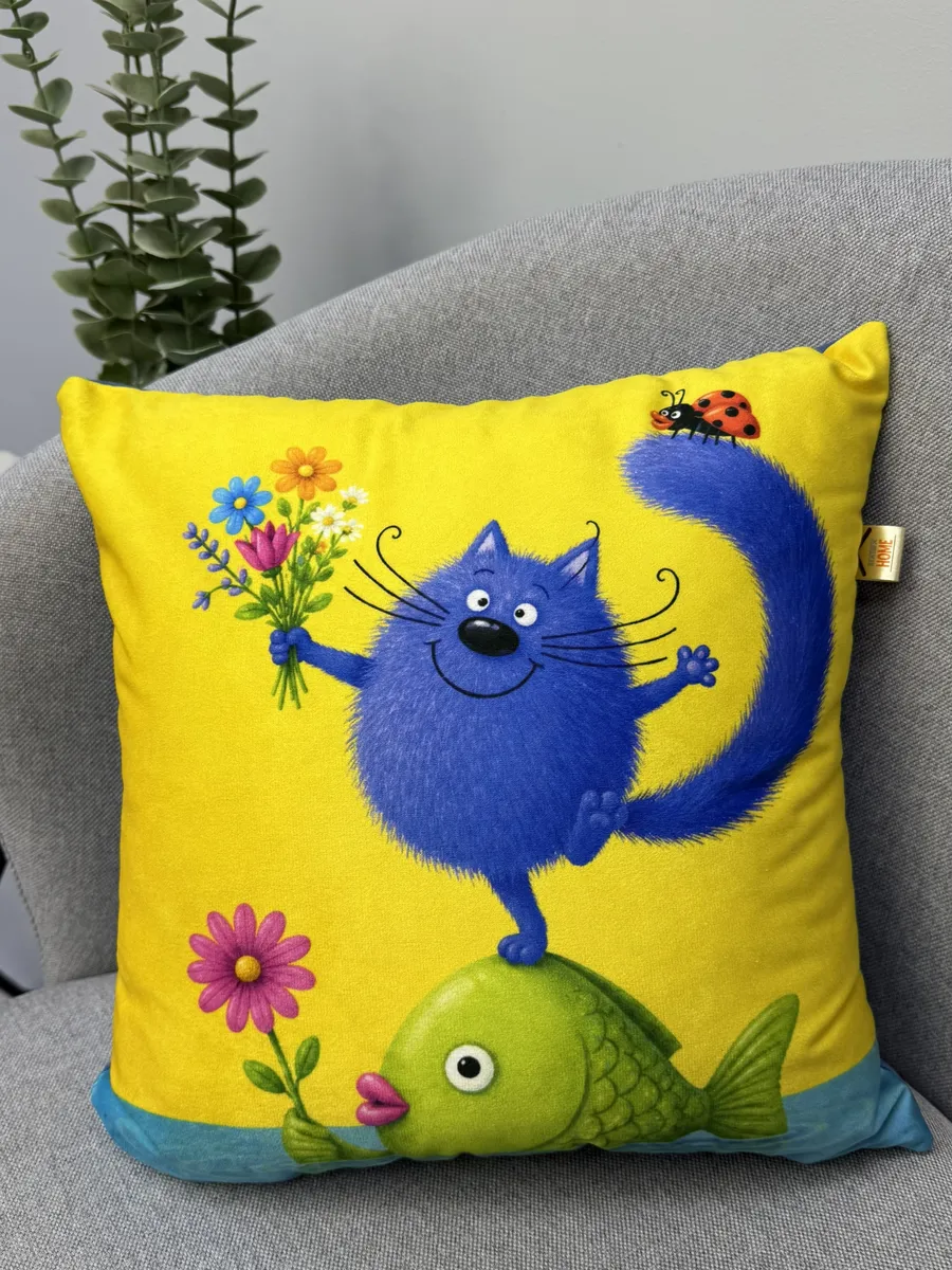 Подушка с котами для ребенка, 33х33 МАТЕХ KOTOKLISM