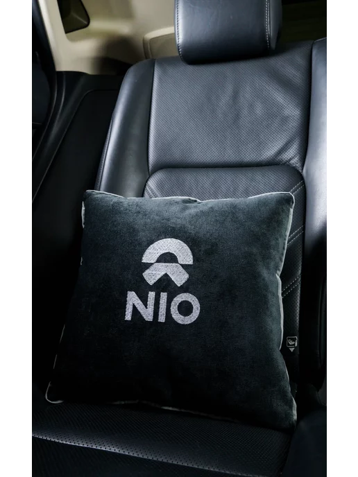 Dekos Подушка в машину с вышивкой для Nio, черный, фото 3