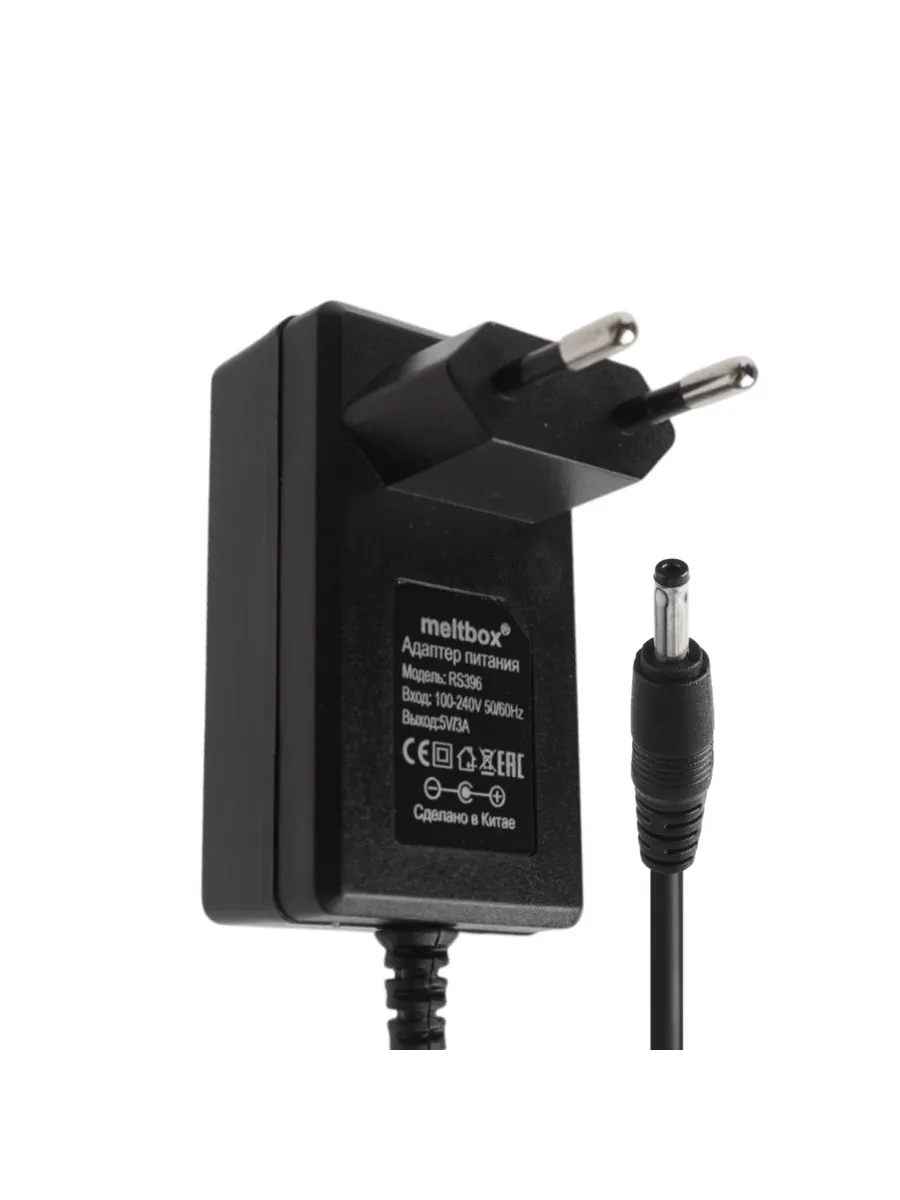 Cетевой адаптер универсальный 5V/3A (3,5x1,35 мм)
