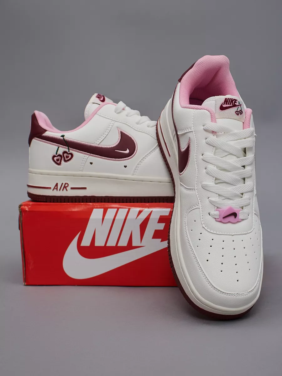 Nike air force 1 valentine's day 2006 hotsell