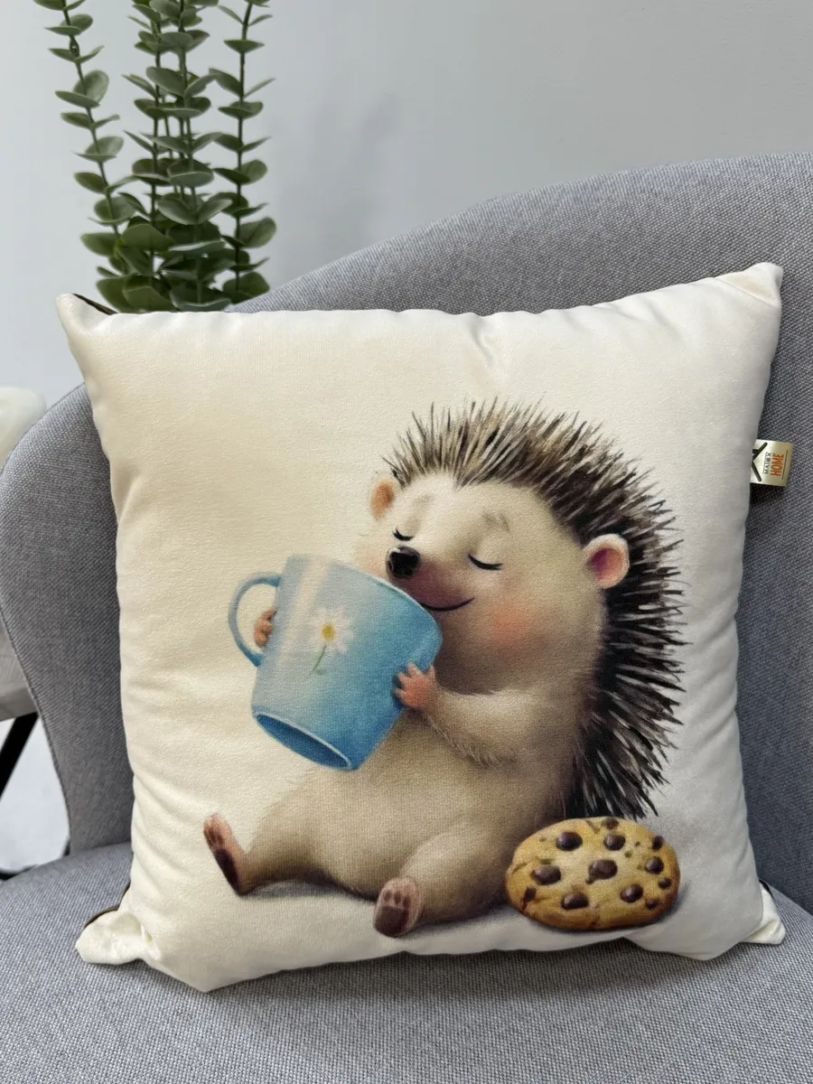 Подушка декоративная МАТЕХ FLUFFY Ёжик и кофеек 33х33 см